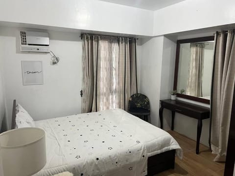 Convenient 2-Bedroom Condo Unit in the Metro Appartement-Hotel in Manila City