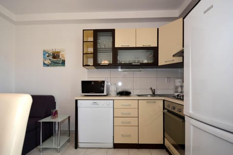 Apartments Maslina Copropriété in Okrug Gornji