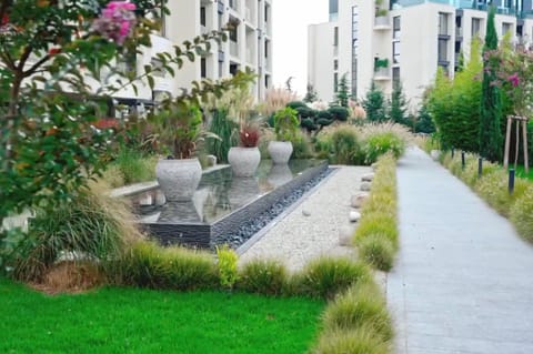 Patio, Garden