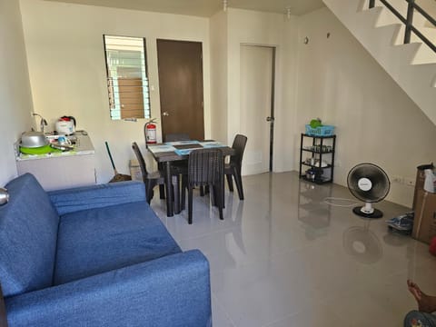 Casa Mira Coast Apartment with Motorbike Condo in Central Visayas