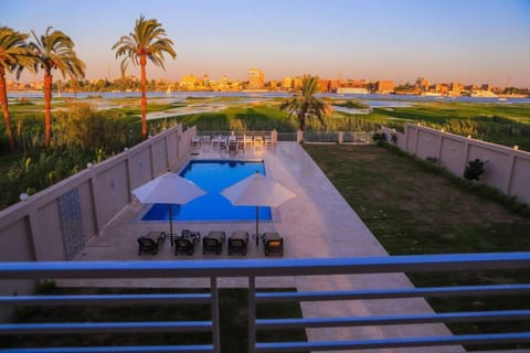 Royal Nile Villas - Nile View Apartment 1 Condo in Luxor