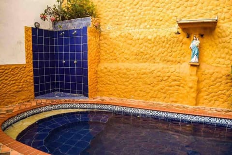 Hermosa Casa Colonial con piscina privada! Haus in Santa Fe de Antioquia