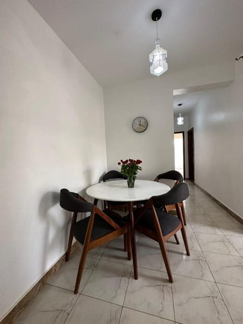 The White Apartment. Appartement in Kampala