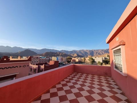 Apartment in home tafraoute with terrace Apartamento in Souss-Massa