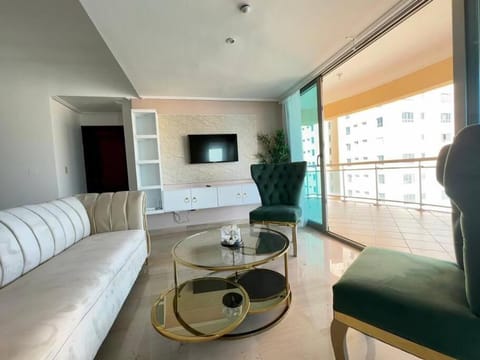 3 BDR Ocean View luxury Apartment . Sleeps 6 Condo in Distrito Nacional