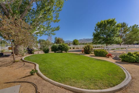@ Marbella Lane - Eccentric 4BR Modern Ranch Home House in Reno