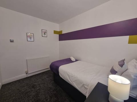 Stylish and Cosy 3Bed House Liverpool Free Parking House in Liverpool