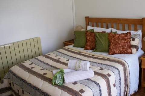 Emerald Guesthouse Bed and Breakfast in Gauteng