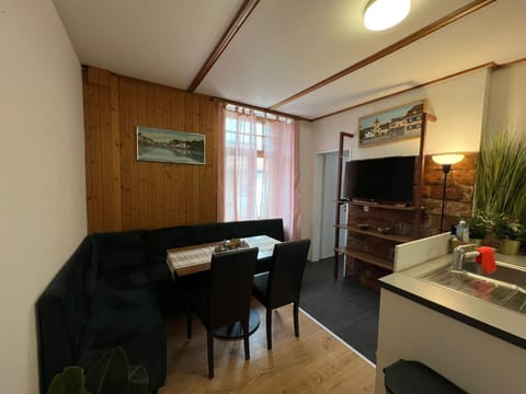 Gemütliches Doppelbett-Zimmer in Schöftland Apartment in Aargau, Switzerland