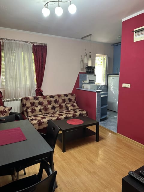 V&V Apartments Condo in Belgrade