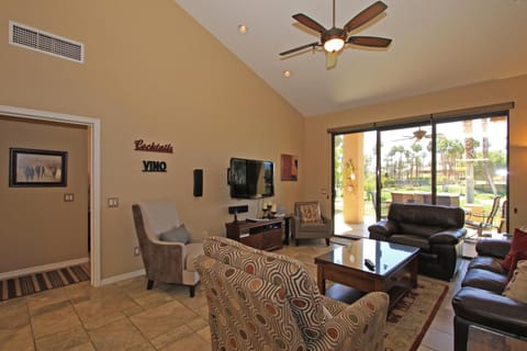 V3659 - Dahlia's Delight Casa in Palm Desert