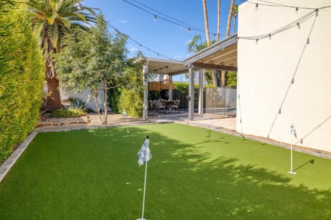 White Agate by AvantStay Pool Playground Haus in Scottsdale