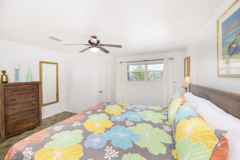 Beach Living at Moon Bay with SeaView Copropriété in Bodden Town