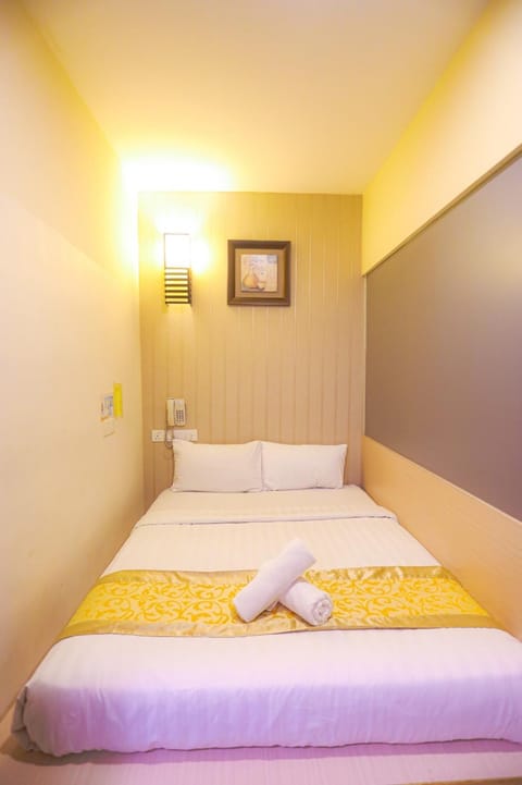 Eight Days Boutique Hotel - Permas Jaya Hotel in Johor Bahru