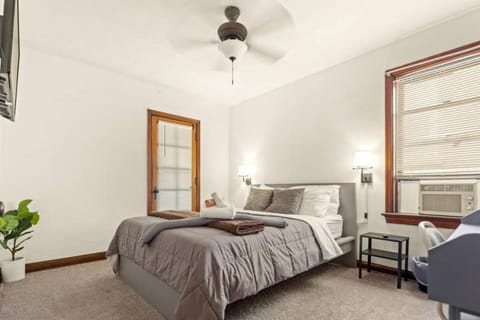 Cozy 1-bedroom apartment with free parking Eigentumswohnung in Saint Louis