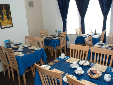 Kentmere Guest House Bed and Breakfast in Folkestone