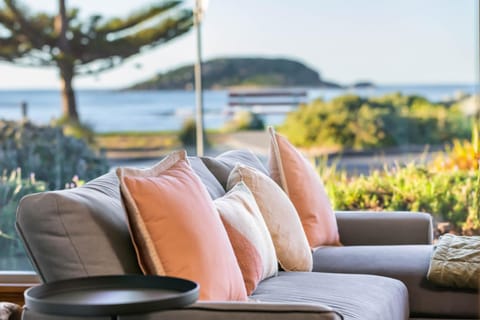 Frankies Beach House family and pet friendly House in Encounter Bay