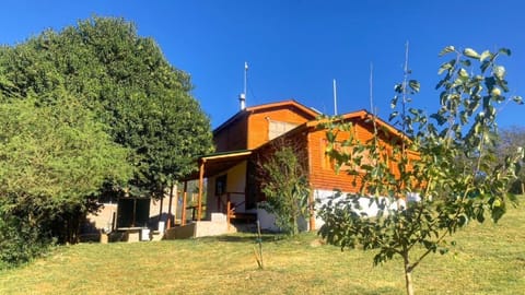 Cabañas doña vivi House in Valle Hermoso