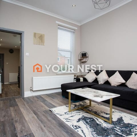 Heart Of South Shields Modern Interior 2 Bed Flat Apartment in South Shields