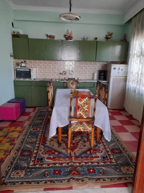 HOUSE IN LAVARA House in Evros, Greece