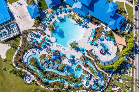 Bird's eye view, Game Room, Game Room, Minigolf, Minigolf, Aqua park, Swimming pool, sunbed