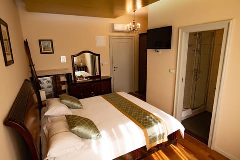 Scallop Regent Rooms Bed and Breakfast in Zadar
