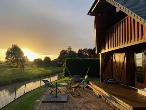 Patio, Natural landscape, River view, Sunset, sunbed