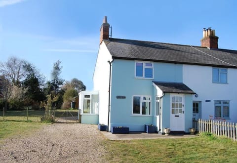 Period Cottage near Suffolk Coast and Forest House in Suffolk Coastal District