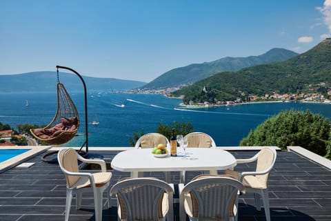 Patio, Day, View (from property/room), Balcony/Terrace, Mountain view, Sea view