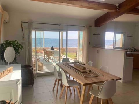 Natural landscape, View (from property/room), Dining area