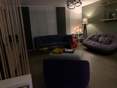 Appartement terrasses proche Orly & Paris Condo in Chevilly Larue