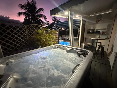 Night, Natural landscape, Hot Tub, Pool view, Swimming pool