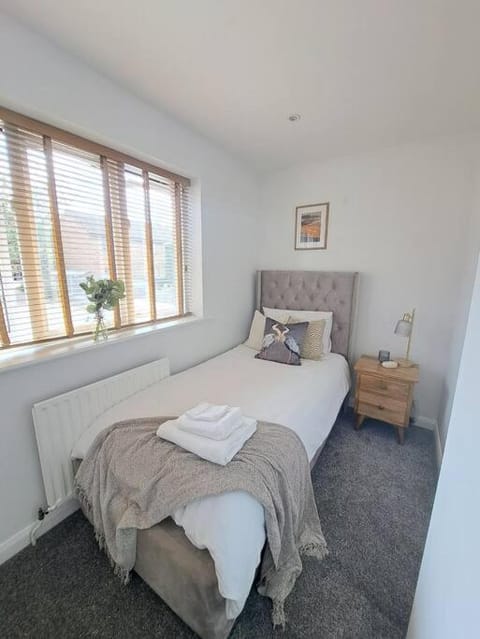 Beachwood House, Serviced Accommodation Apartment in Scunthorpe