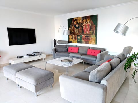 Citilet 7 Stylish, prime location apartment Apartment in Cannes
