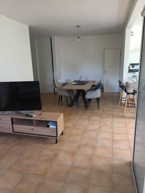 Grand appartement duplex Apartment in Guadeloupe