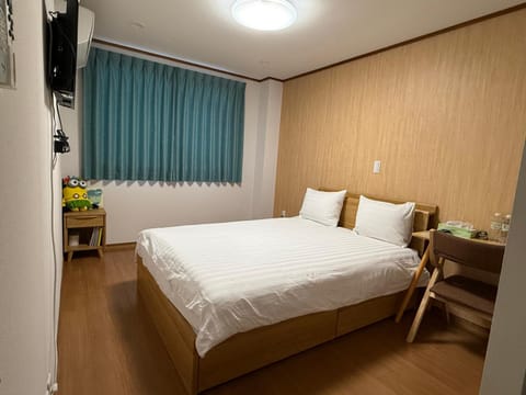 大阪長居港湾客房 Bed and Breakfast in Osaka