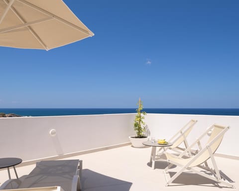 Jako Villa, a few meters away from the beach, By ThinkVilla Villa in Panormos in Rethymno