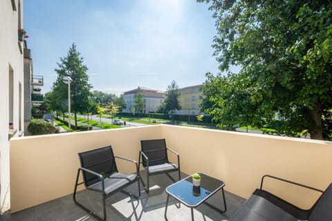 Patio, Balcony/Terrace