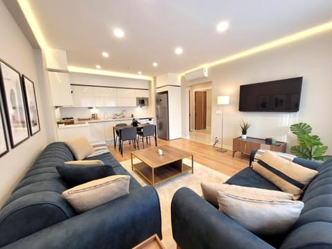Relax Unwind Inviting 2br Apt, Cozy Interiors Appartement in Istanbul