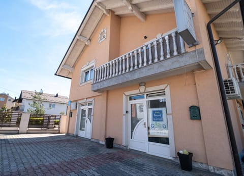 GOOD People Apartment in Lika-Senj County