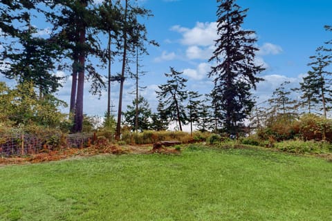 Emerald View Outlook Casa in Camano Island