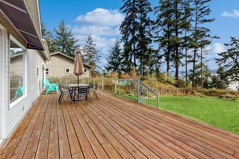 Emerald View Outlook Casa in Camano Island