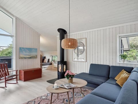 Holiday Home Annvy - 400m from the sea in NW Jutland by Interhome Haus in Blokhus