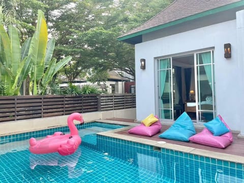 Pattaya private Jacuzzi Pool Villa Nearby BEACH Villa in Pattaya City