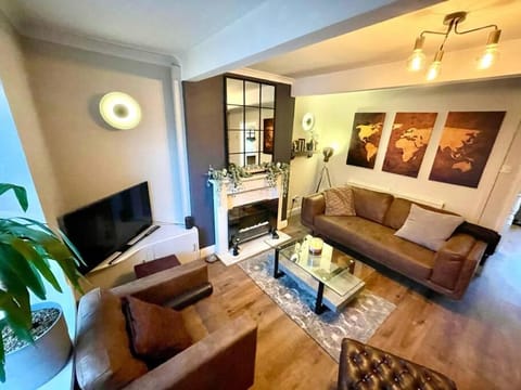 Peak District Self Catering Holiday Home Maison in Glossop
