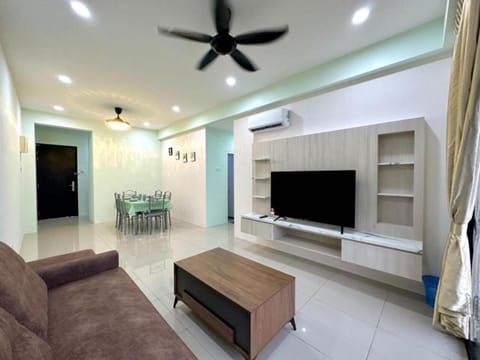 Ipoh Simple Homestay by Comfort Home Condo in Ipoh