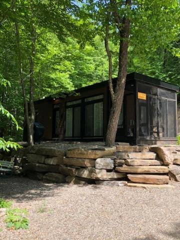 Domaine Natur'Eau House in Saint-Alexis-des-Monts