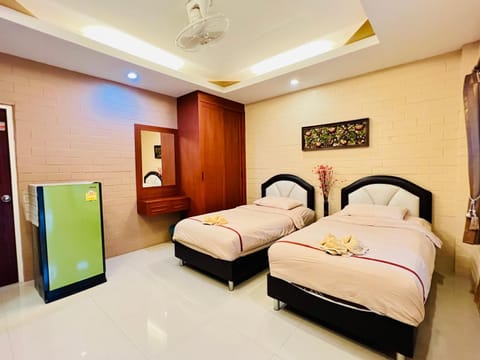 Benwadee Resort Pattaya Hotel in Pattaya City