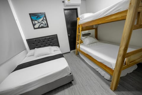 Bed, Photo of the whole room, Bedroom, bunk bed