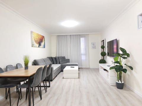 מלון דירות אלמוג Apartment in Haifa